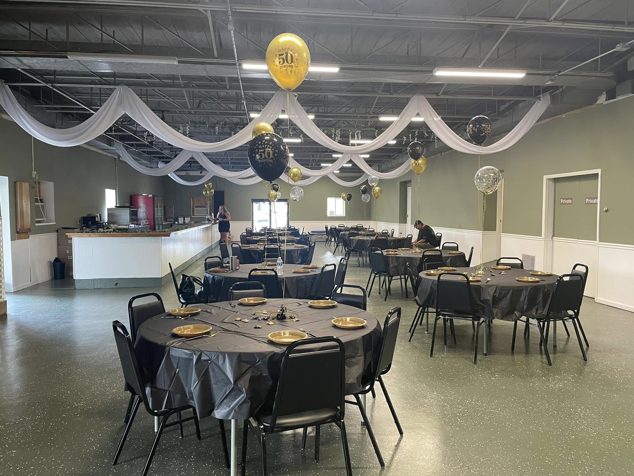 Retirement party decor